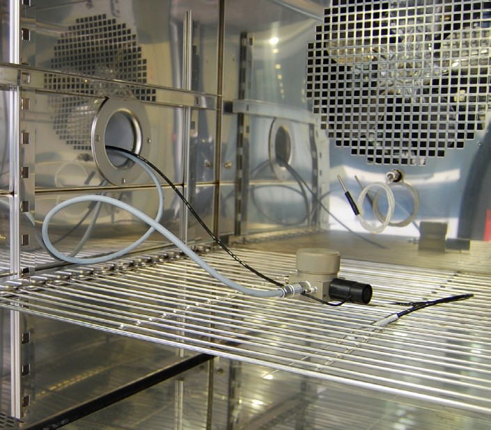 miroir refroidi MBW 473 SH2 enceinte climatique caractérisation